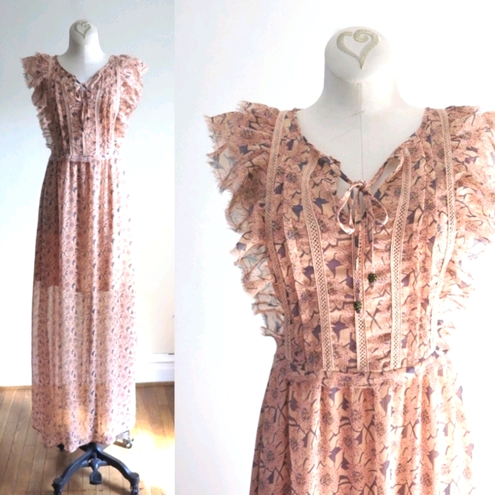 Vintage Inspired Peach🍑 Daisy Lace Maxi Dress